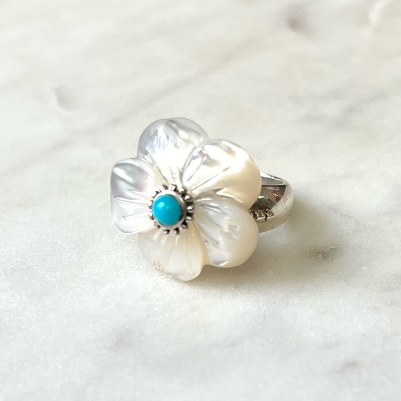 SX Thailand Jewelry - Vintage Carved Mother of Pearl Flower with Blue Turquoise Sterling Silver Ring